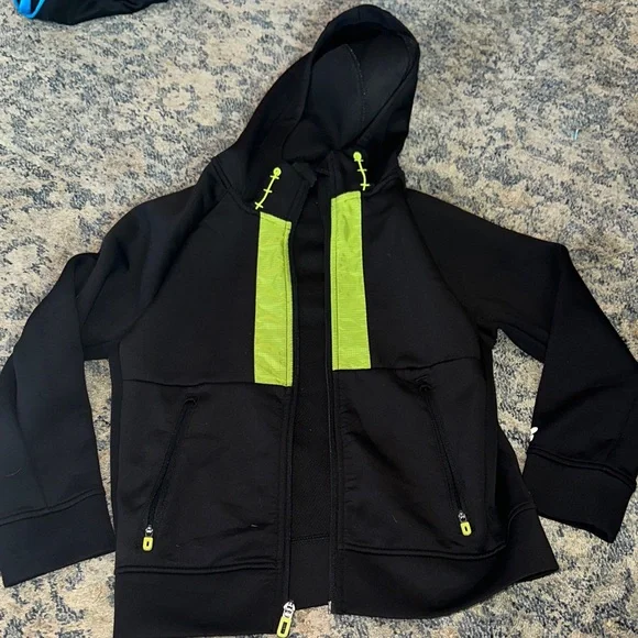 Boys size 8 Activewear Bundle - Picture 6 of 7